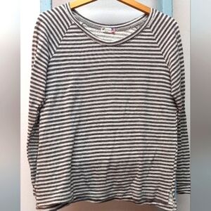 Kut from the Kloth striped l/shorts shirt